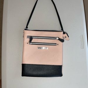 Stone Mountain Pink crossbody